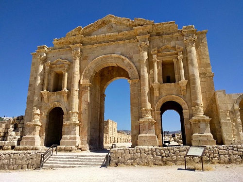 Day Tour to Jerash, Ajloun and Umm Qais from Amman