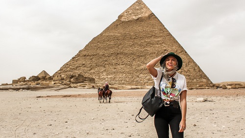 Day Tour to Pyramids, Memphis and Sakkara